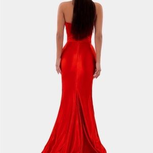 Elegant Red Strapless Evening Gown